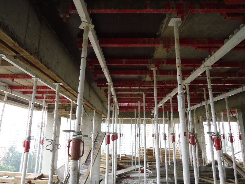 como usar escoras metálicas