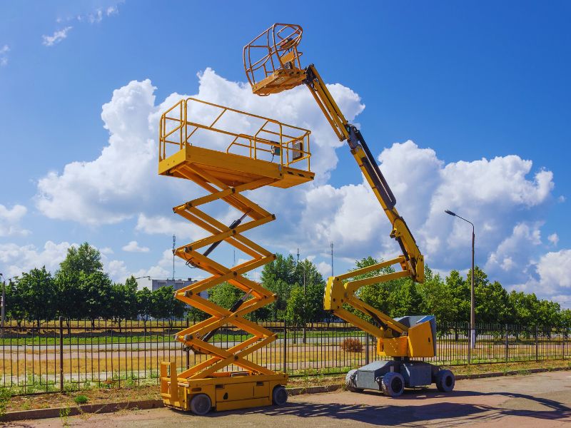 diferença entre plataforma tesoura e articulada